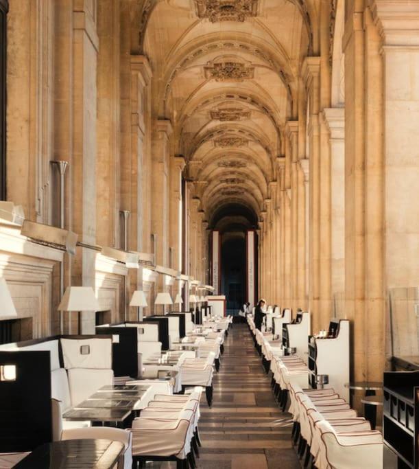 La Villa Du Louvre Париж Екстериор снимка